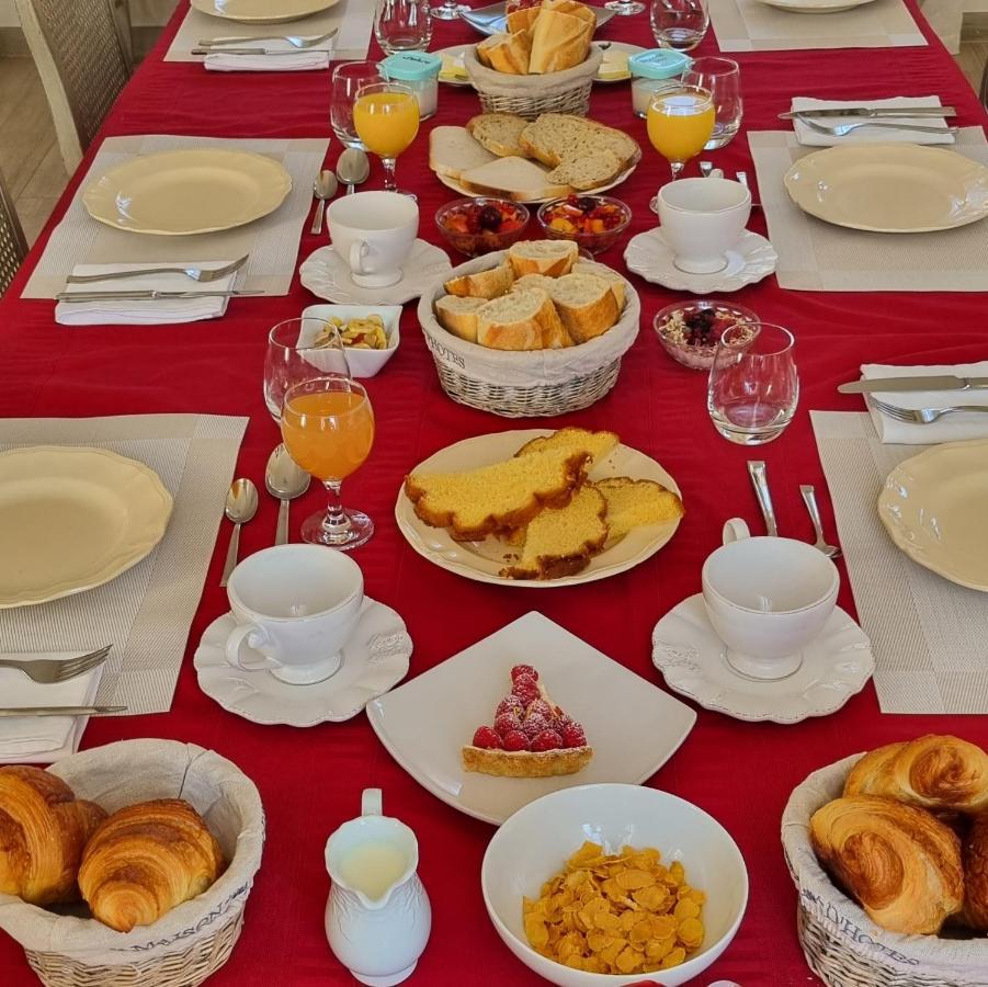 Un Parfum De Campagne Bed & Breakfast Meaulte ภายนอก รูปภาพ
